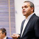 XAVIER BERTRAND, LA DROITE OLFACTIVE