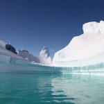 L’Antarctique reste de glace devant le réchauffement climatique.
